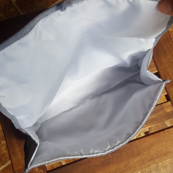 Handmade lingerie bag - Picture 4 of 5